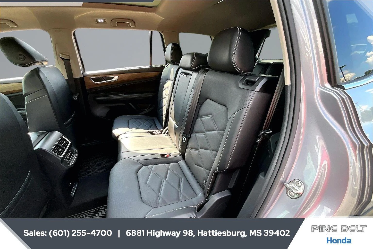 Used 2024 Silver Mist Metallic Volkswagen 2.0T SE w/Technology image 19