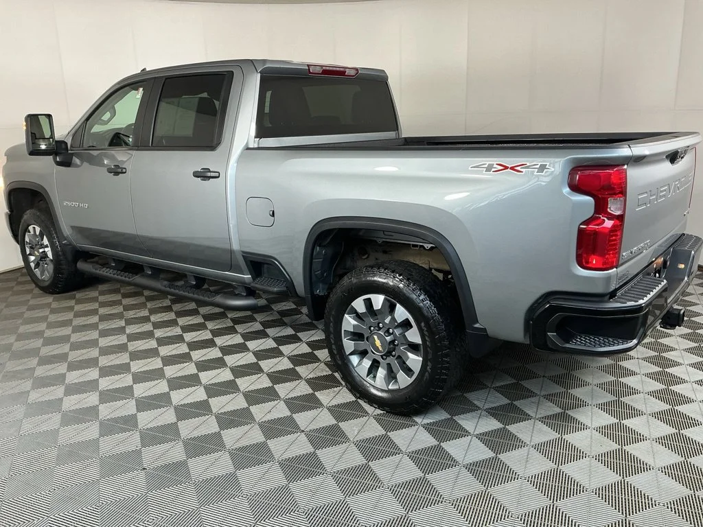 Used 2024 Sterling Gray Metallic Chevrolet Custom image 10