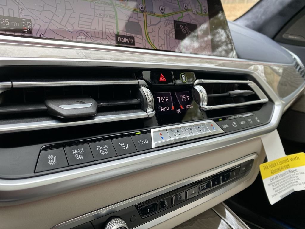 Used 2020 White BMW xDrive40i image 45