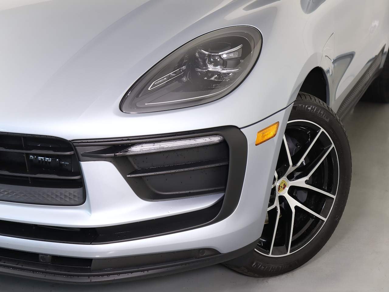 Certified Used 2026 Dolomite Silver Metallic Porsche  image 12