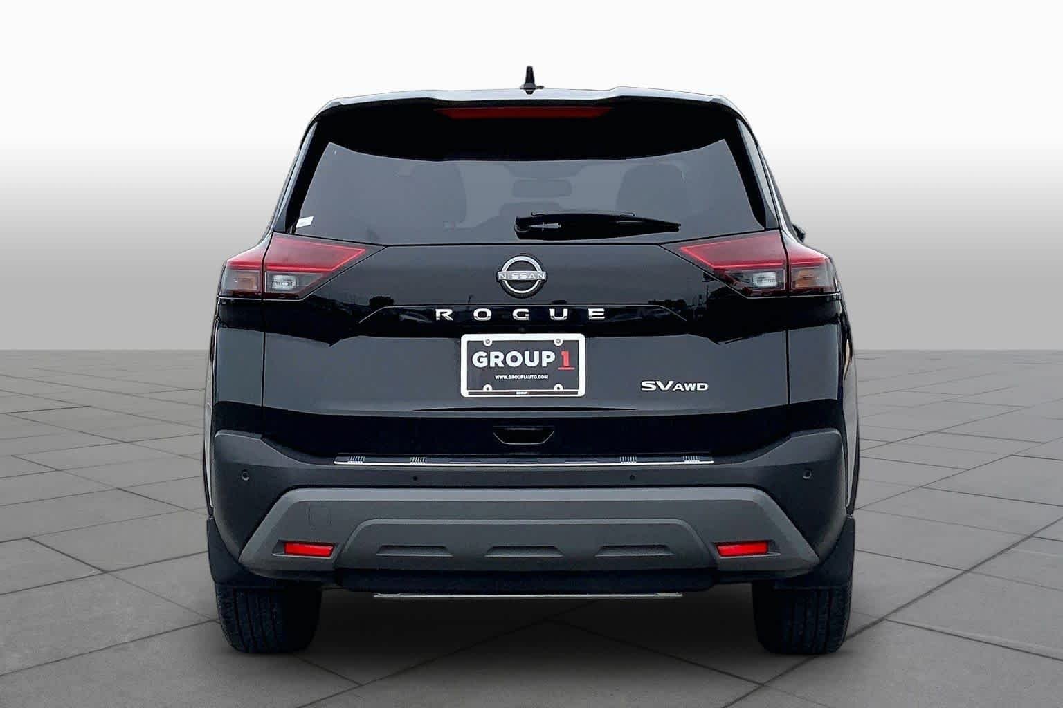 Used 2023 Black Nissan SV image 5