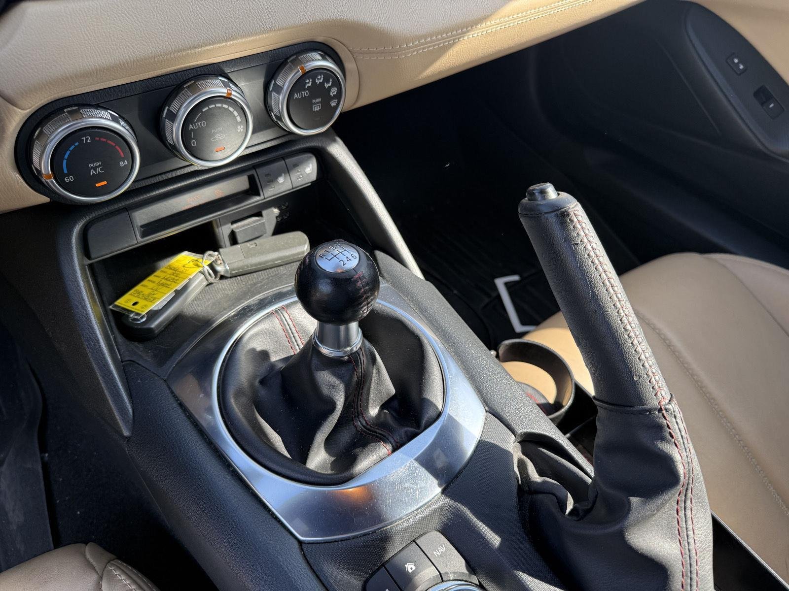 Used 2016 Meteor Gray Mica Mazda Grand Touring image 9