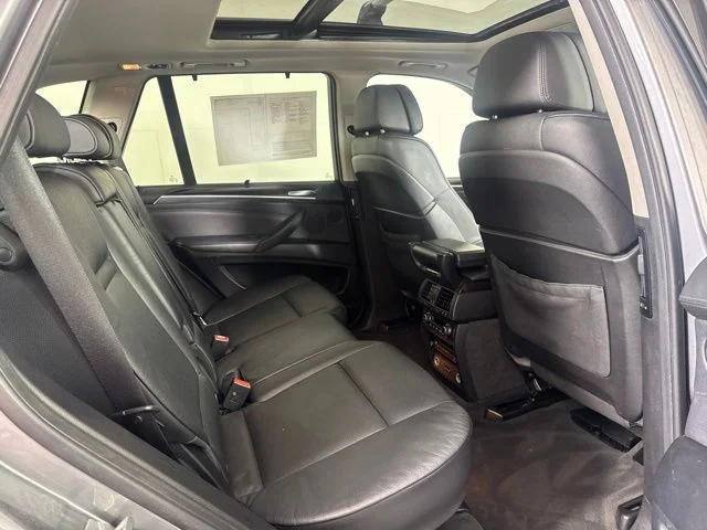 Used 2011 Space Gray Metallic BMW xDrive35i image 5
