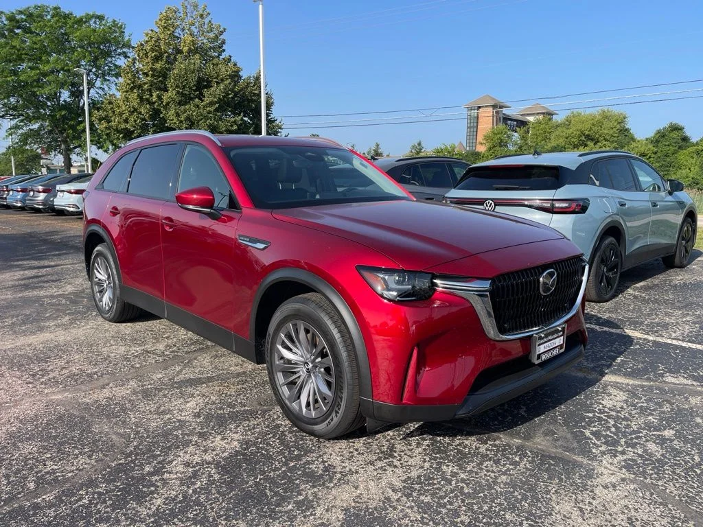Used 2025 Soul Red Crystal Metallic Mazda 3.3 Turbo Preferred image 4