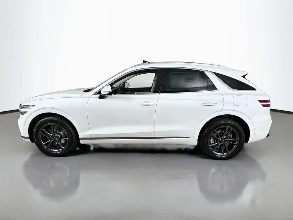 New 2027 Uyuni White Genesis 2.5T Select image 4