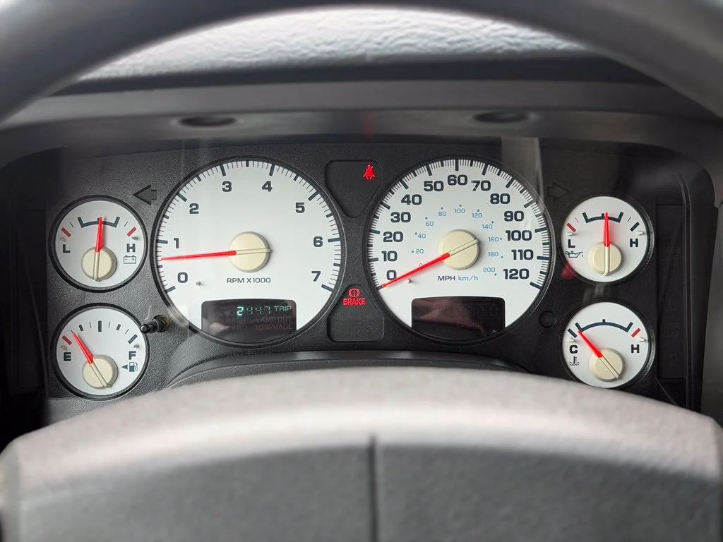 Used 2004 Silver Dodge ST image 17