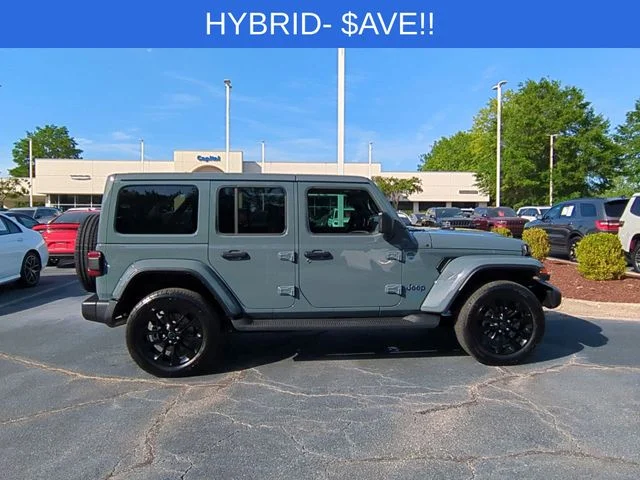 Used 2025 Gray Jeep Sahara 4xe image 6