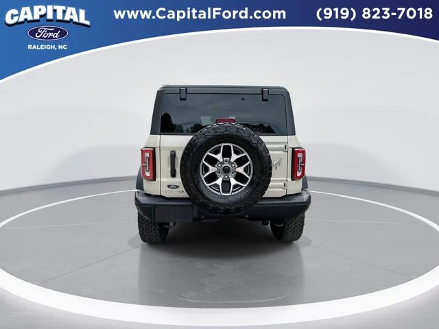 Used 2025 Beige Ford Badlands image 7