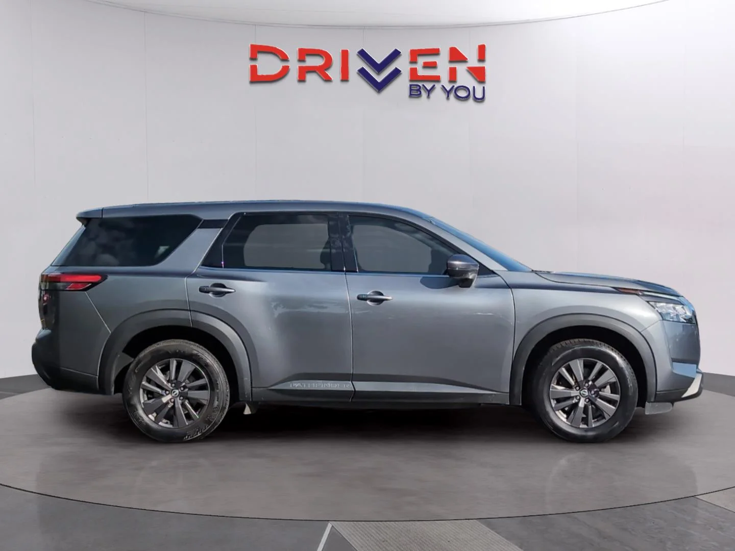 Used 2022 Gun Metallic Nissan S image 6