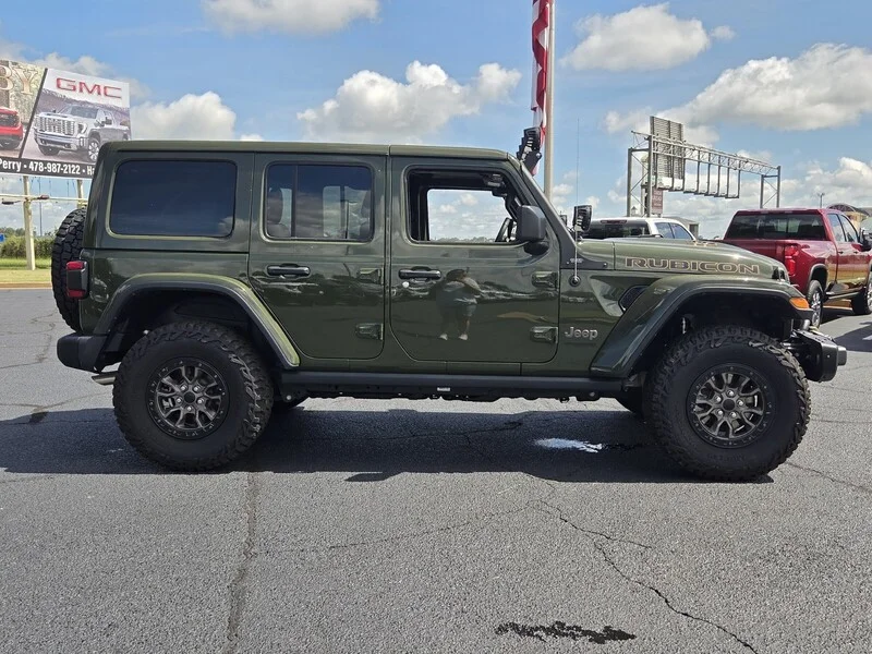 Used 2021 Green Clearcoat JEEP UNLIMITED RUBICON 392 image 14