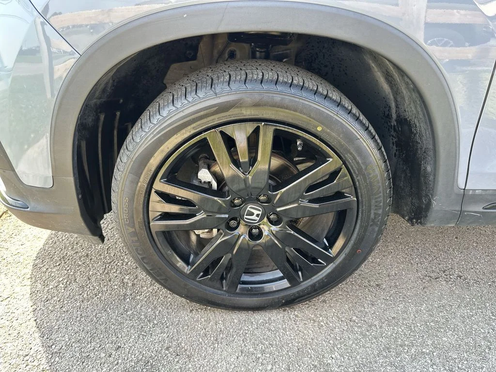 Used 2022 Blue Honda Black Edition image 10