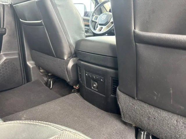 Used 2015 Black Clearcoat Ram Laramie image 14