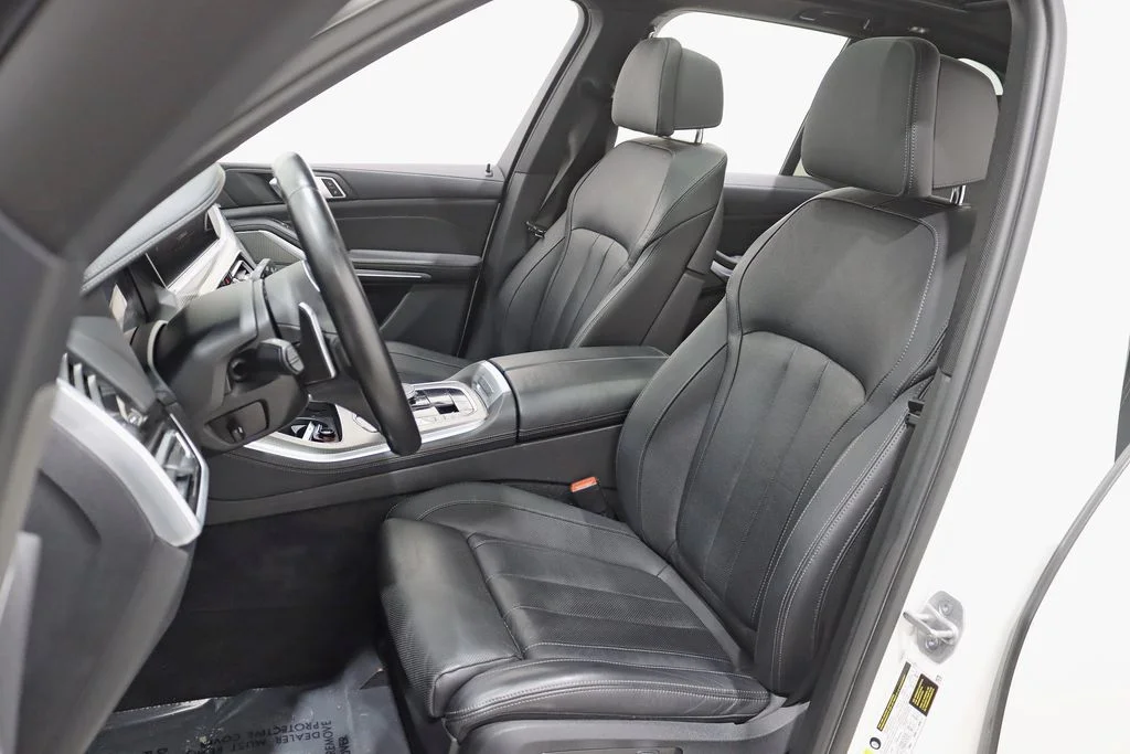 2022 BMW X5 M50i - Photo 28