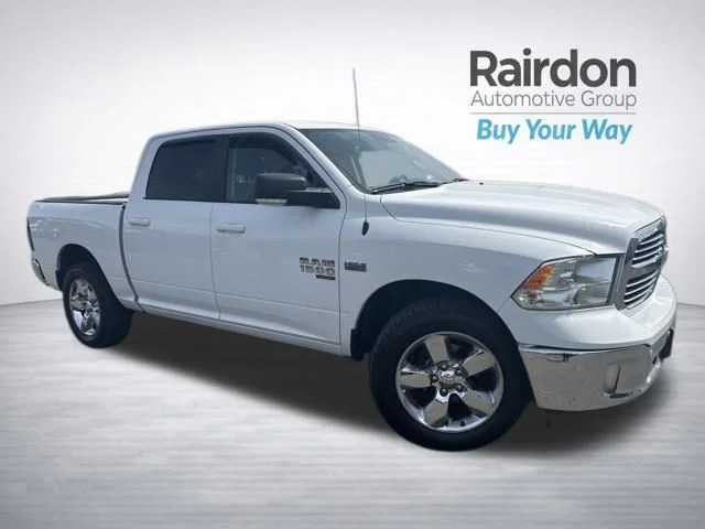 2019 RAM 1500 Classic Big Horn 4x4 Crew Cab 5'7's photo