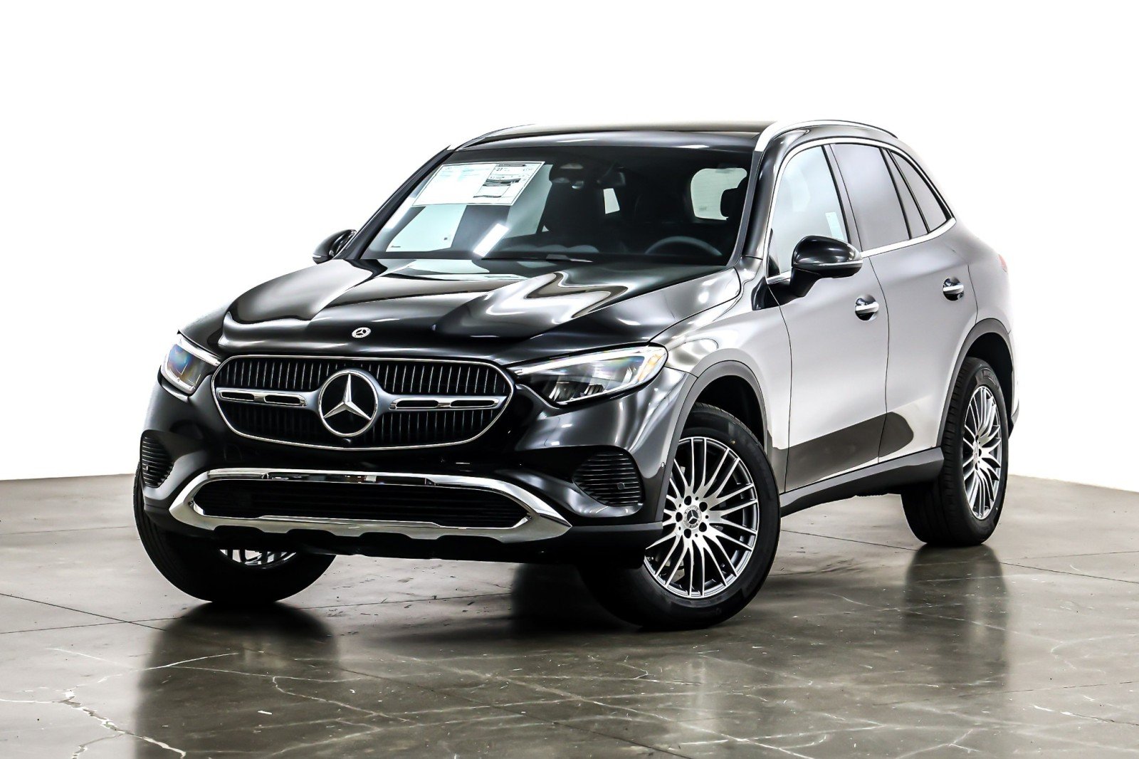 2026 Mercedes-Benz GLC