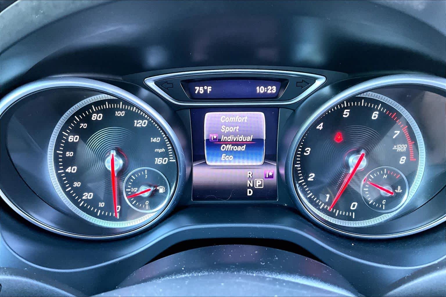 Used 2018 Jupiter Red Mercedes-Benz GLA 250 image 36