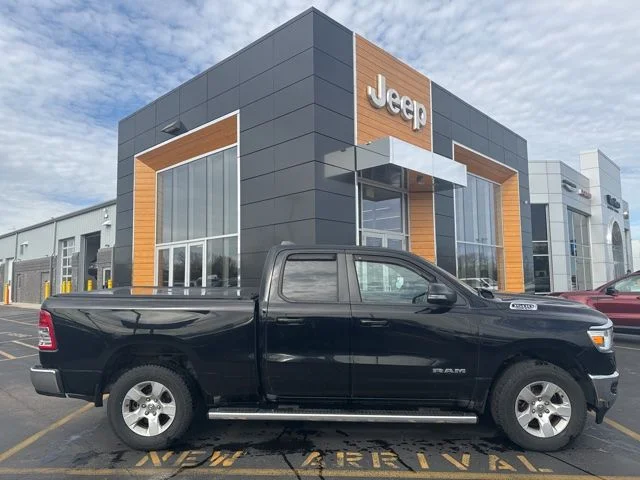 2021 RAM 1500 Big Horn/Lone Star 4x4 Quad Cab 6'4's photo