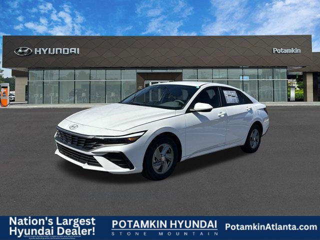 2025 Hyundai Elantra SE
