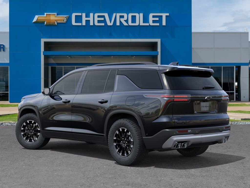 New 2026 Mosaic Black Metallic Chevrolet Z71 image 3