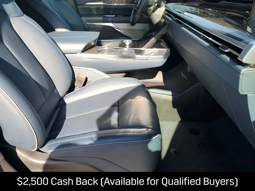 2025 Cadillac Escalade IQ Sport 2 - Photo 16