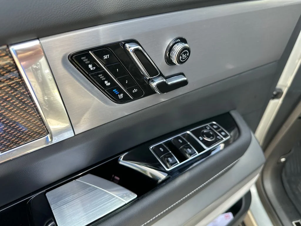 Used 2026 Silver Cadillac Sport image 18