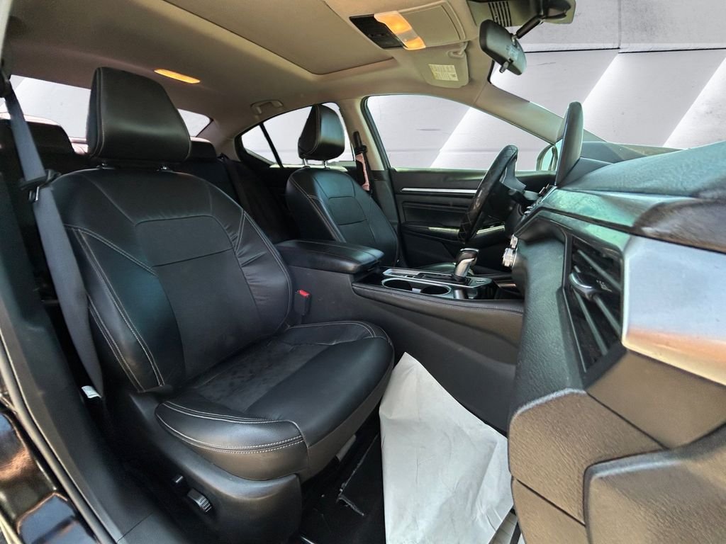Used 2023 Black Nissan 2.5 SL image 14