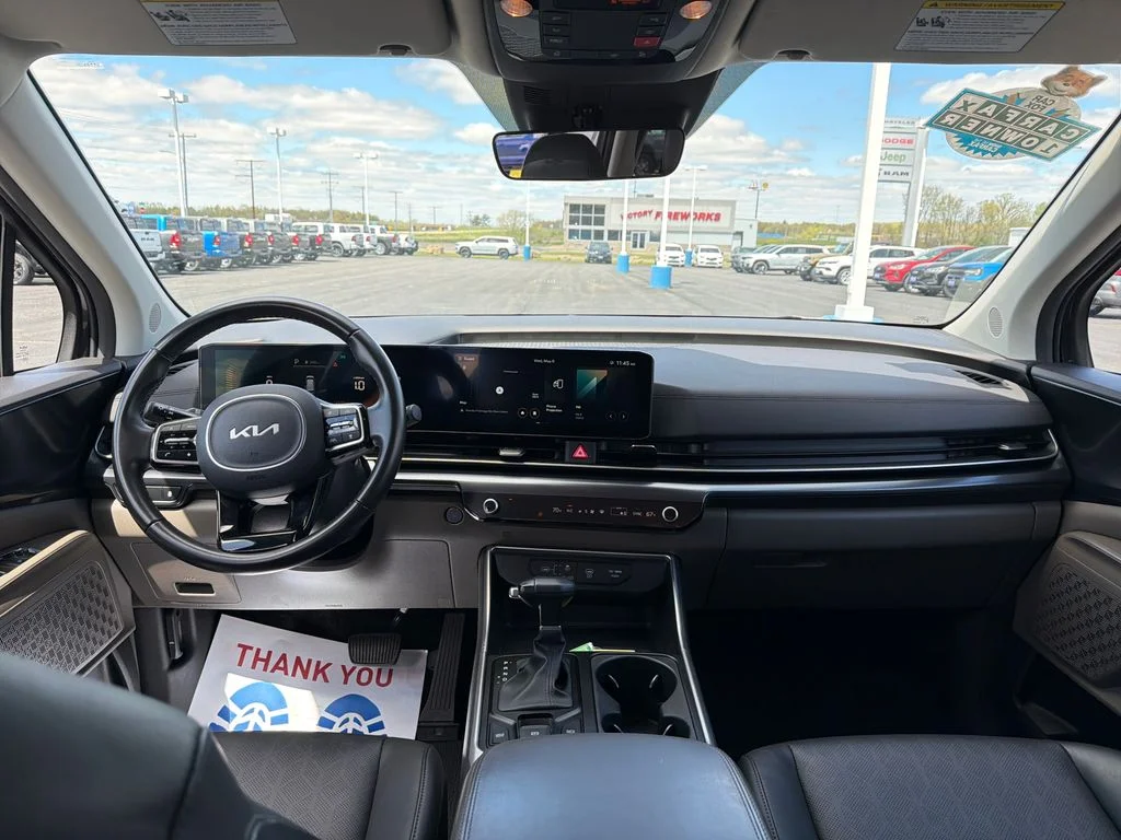 Used 2025 Gray Kia LXS image 12