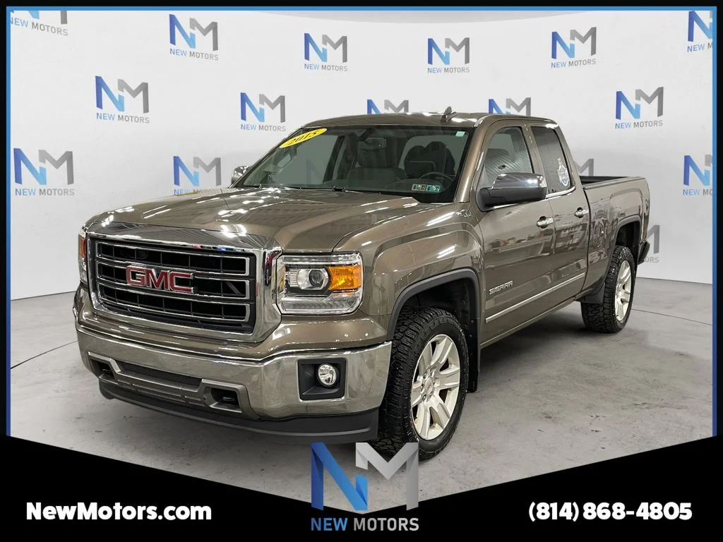 Used 2015 Bronze Alloy Metallic GMC SLT image 1