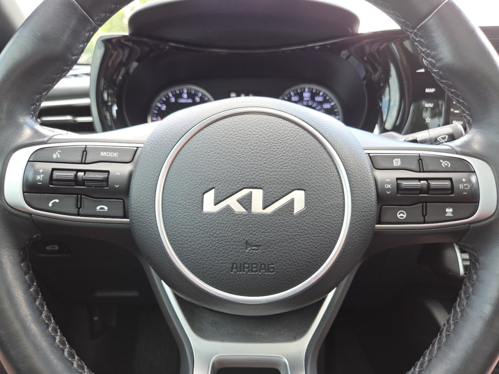 Used 2023 Ebony Black Kia GT-Line image 31