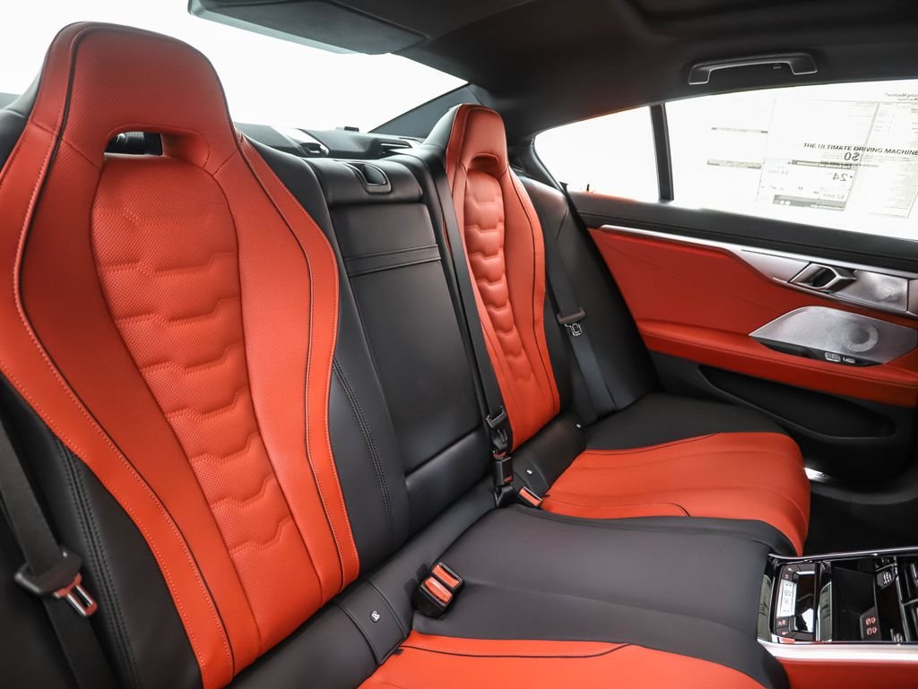 2026 BMW 8 Series 840i - Photo 28