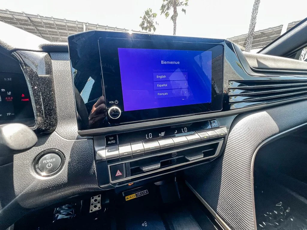 Certified Used 2025  Toyota SE image 22