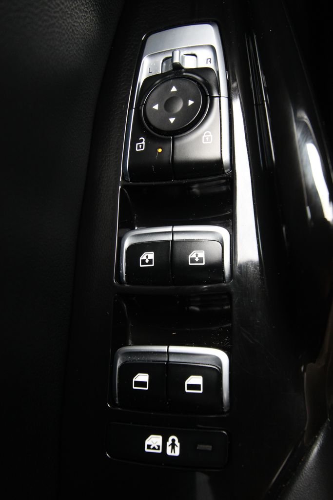 Used 2025 Gray Kia GT-Line image 23