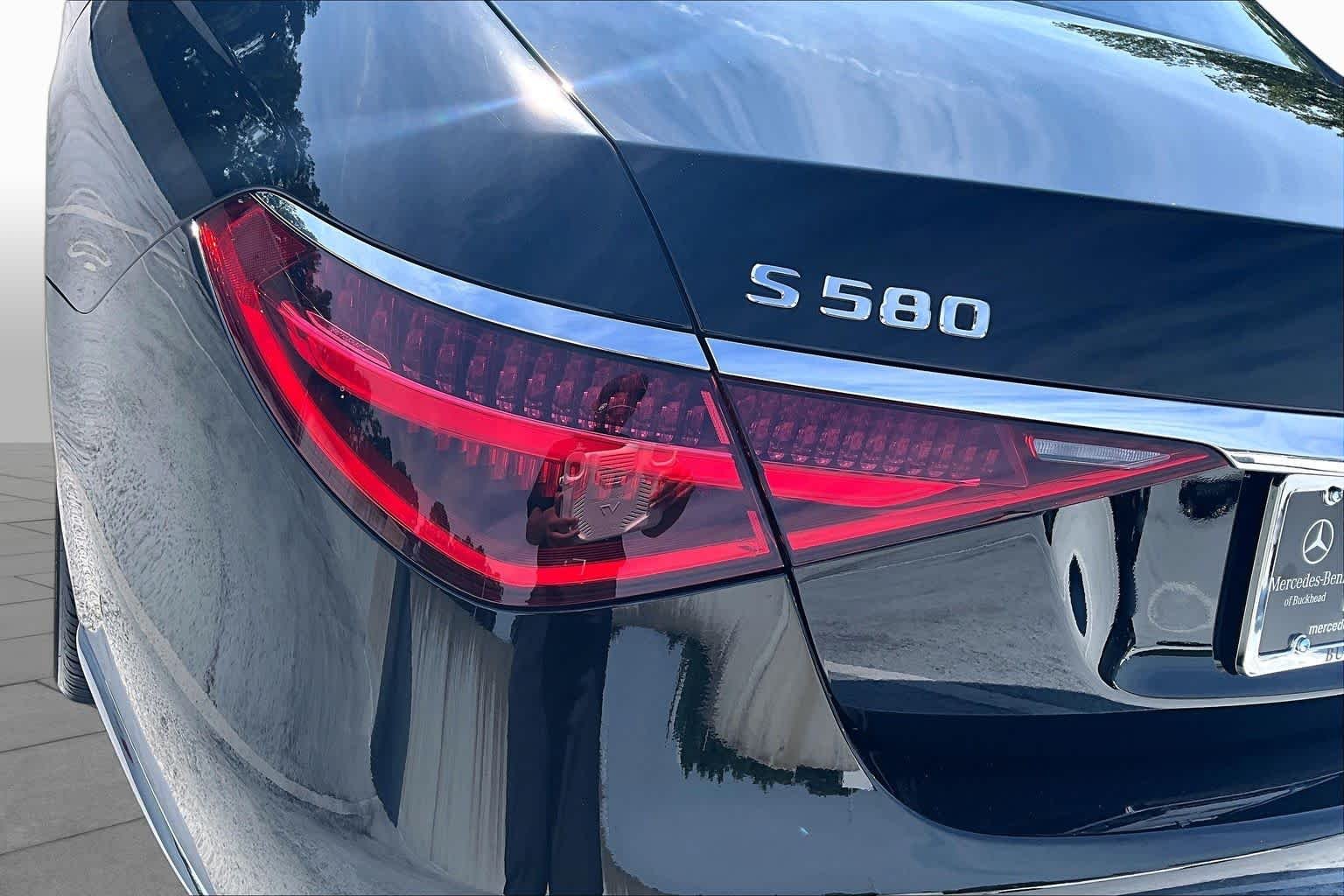 Used 2021 Obsidian Black Mercedes-Benz S 580 image 29