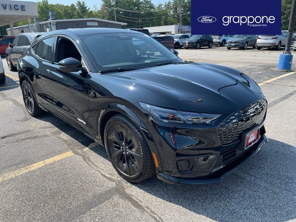2025 Ford Mustang Mach-E