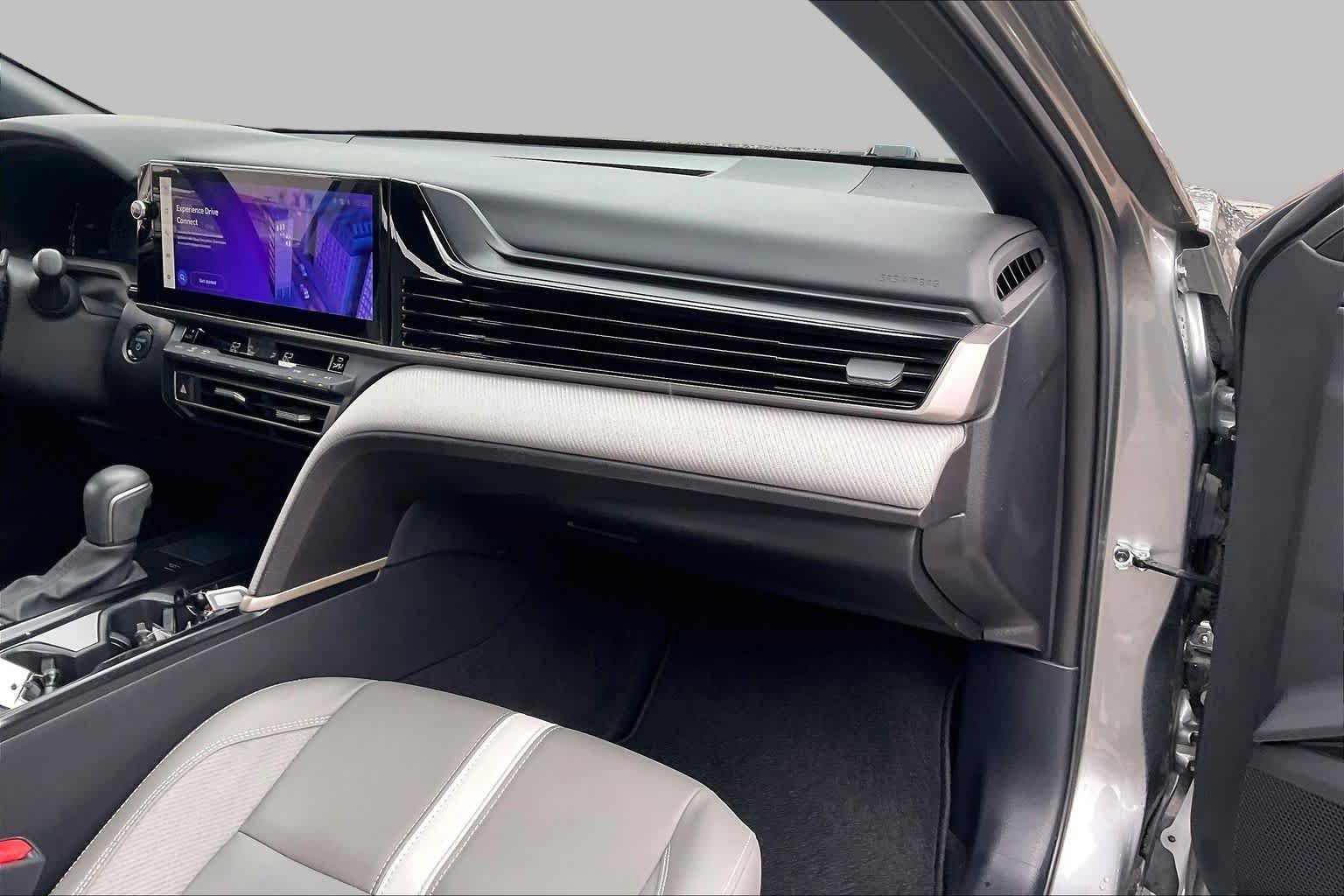 Used 2025 Heavy Metal Toyota SE image 18
