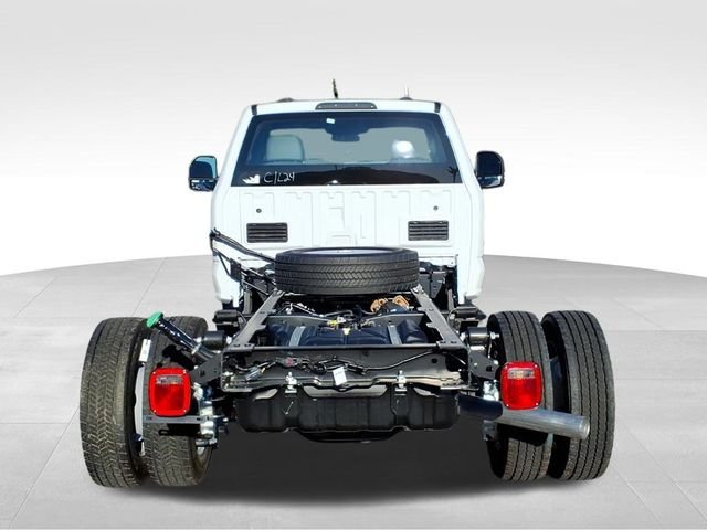 2026 Ford F-550 Super Duty Chassis Cab XL - Photo 9