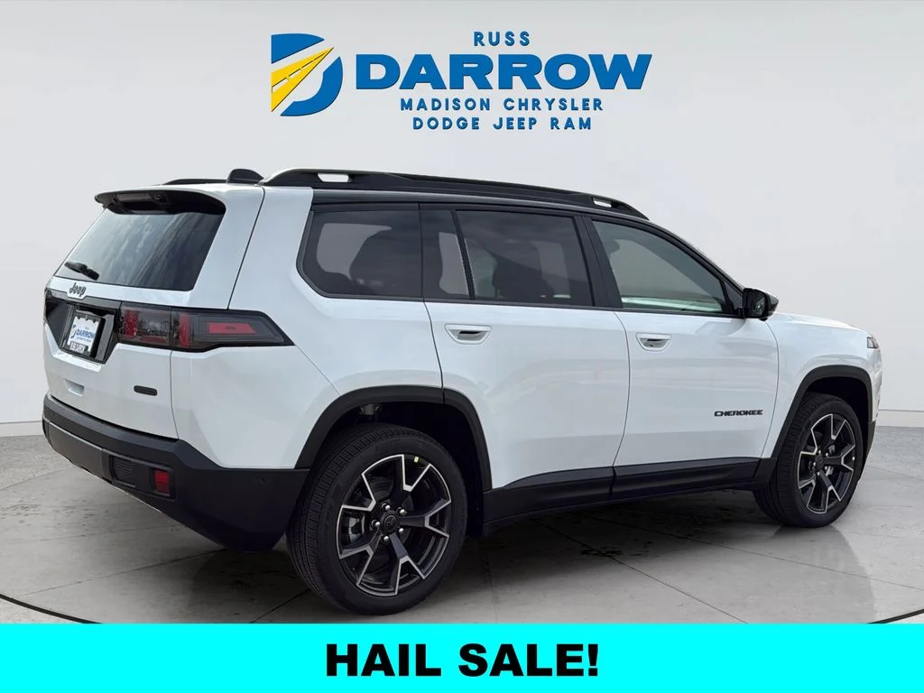 New 2026 Bright White Clear-Coat Exterior Paint Jeep Overland image 5