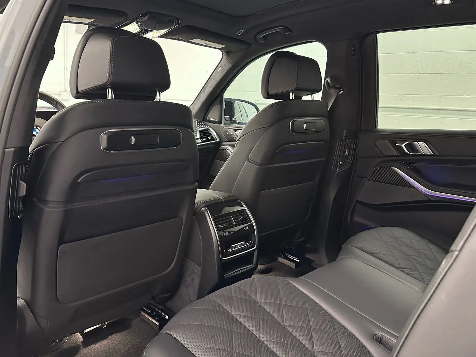 2026 BMW X7 M60i - Photo 14