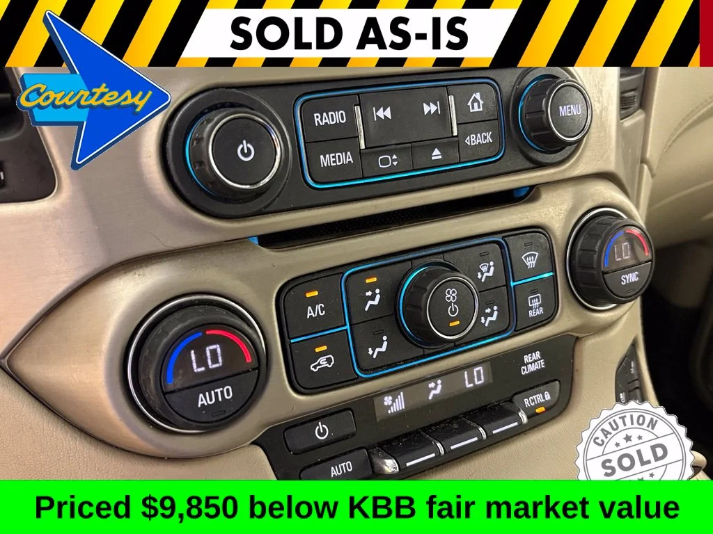 Used 2019 White GMC Denali image 30