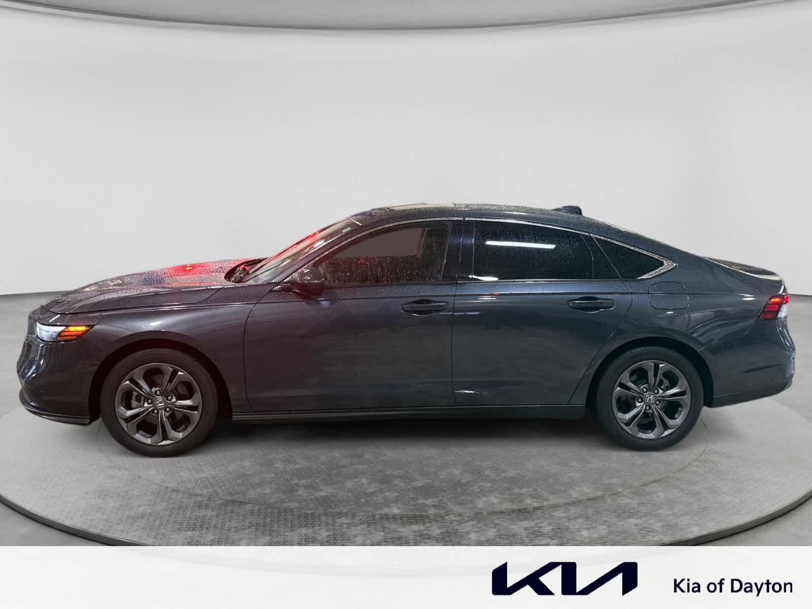 Used 2023 Meteorite Gray Metallic Honda EX image 8
