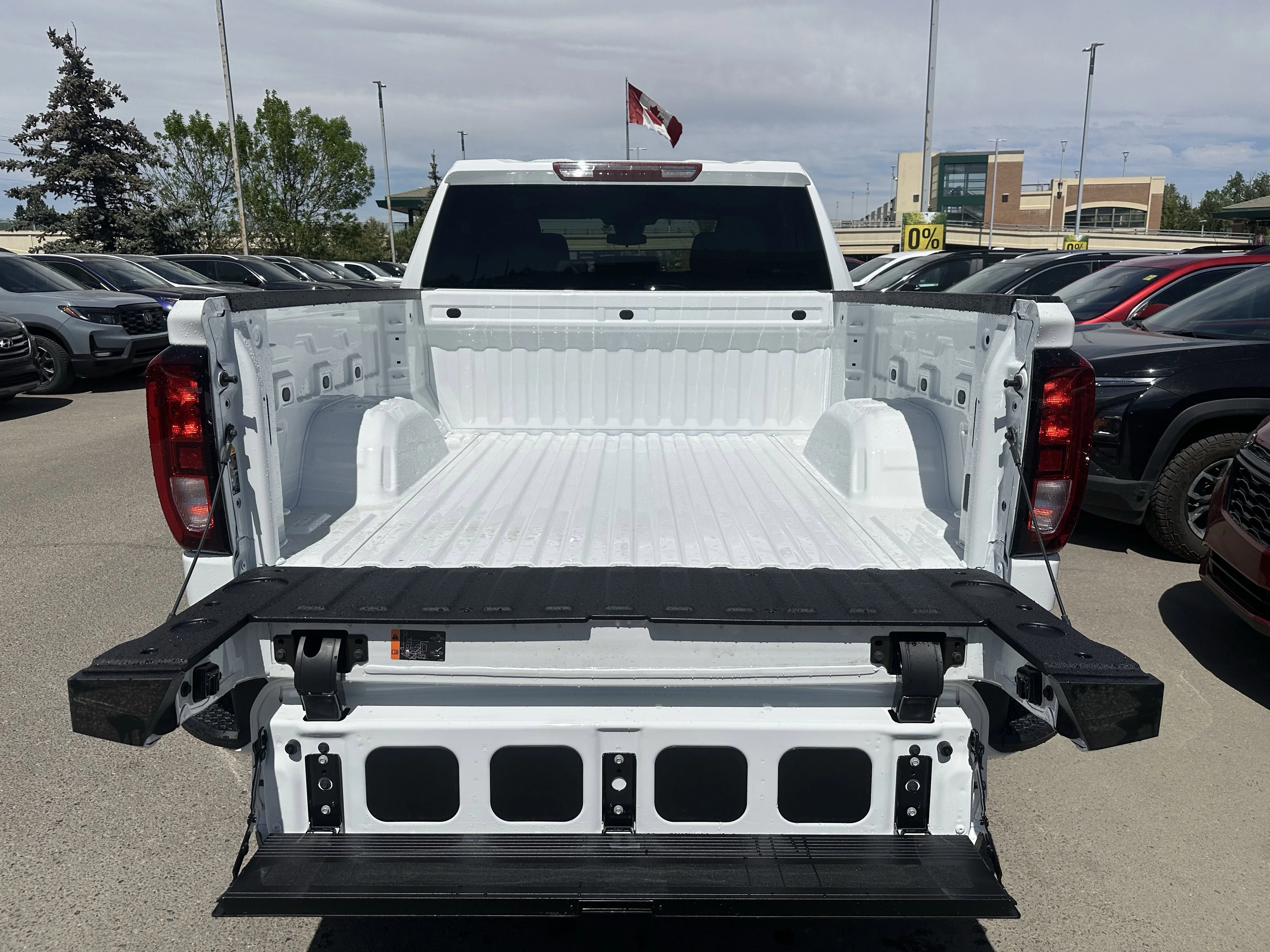 New 2026 Summit White GMC Pro image 9