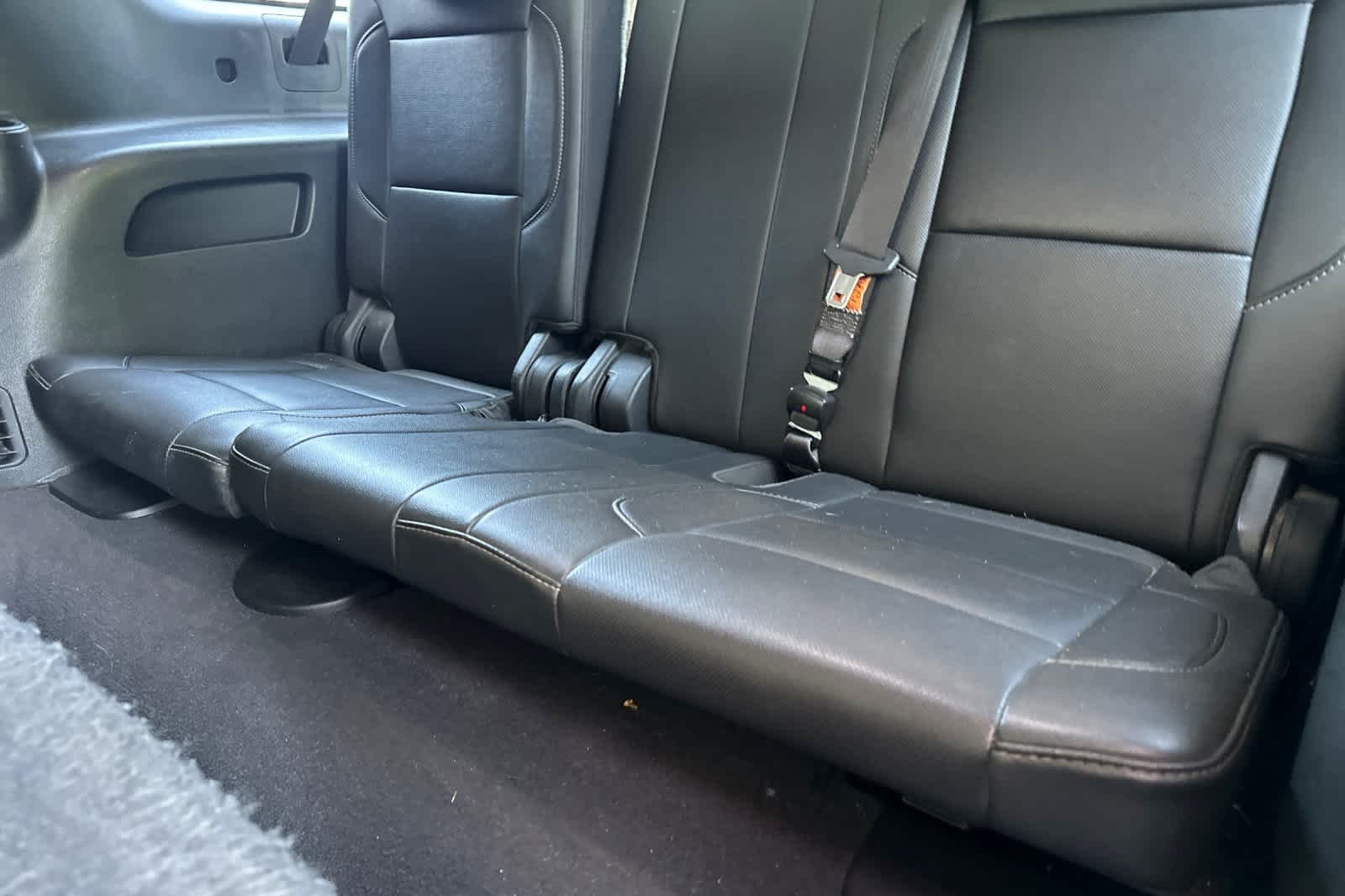 Used 2019 Black Chevrolet Premier image 16