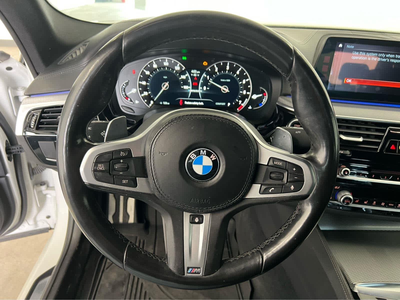 2018 BMW 5 Series M550i - Photo 15