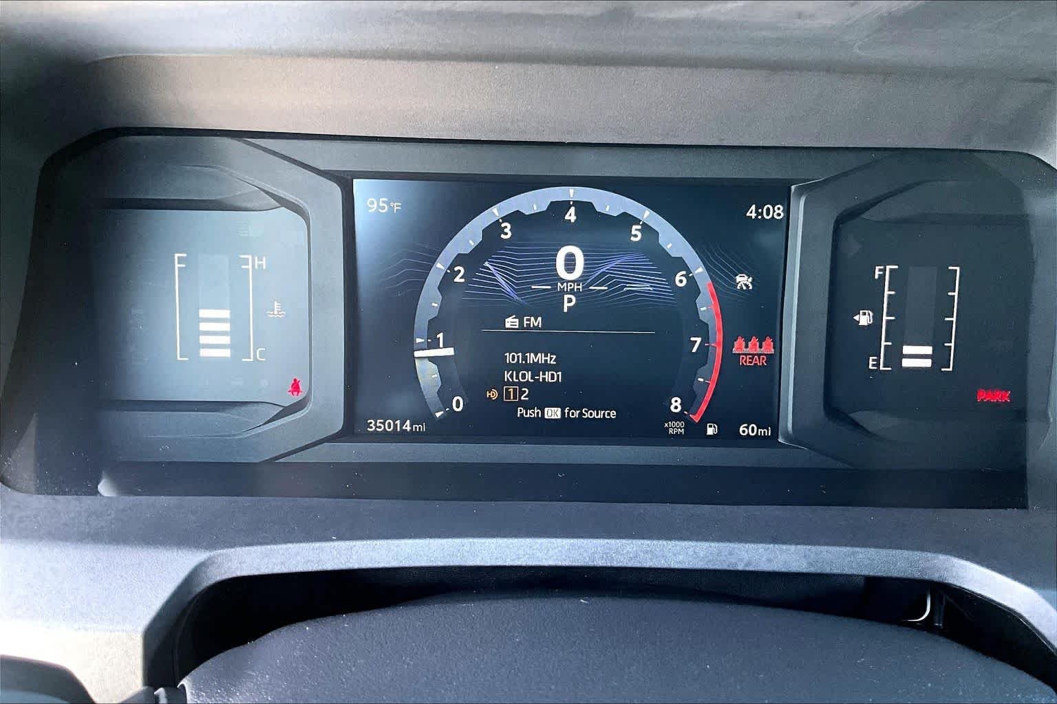 Used 2024 Ice Cap Toyota SR5 image 22