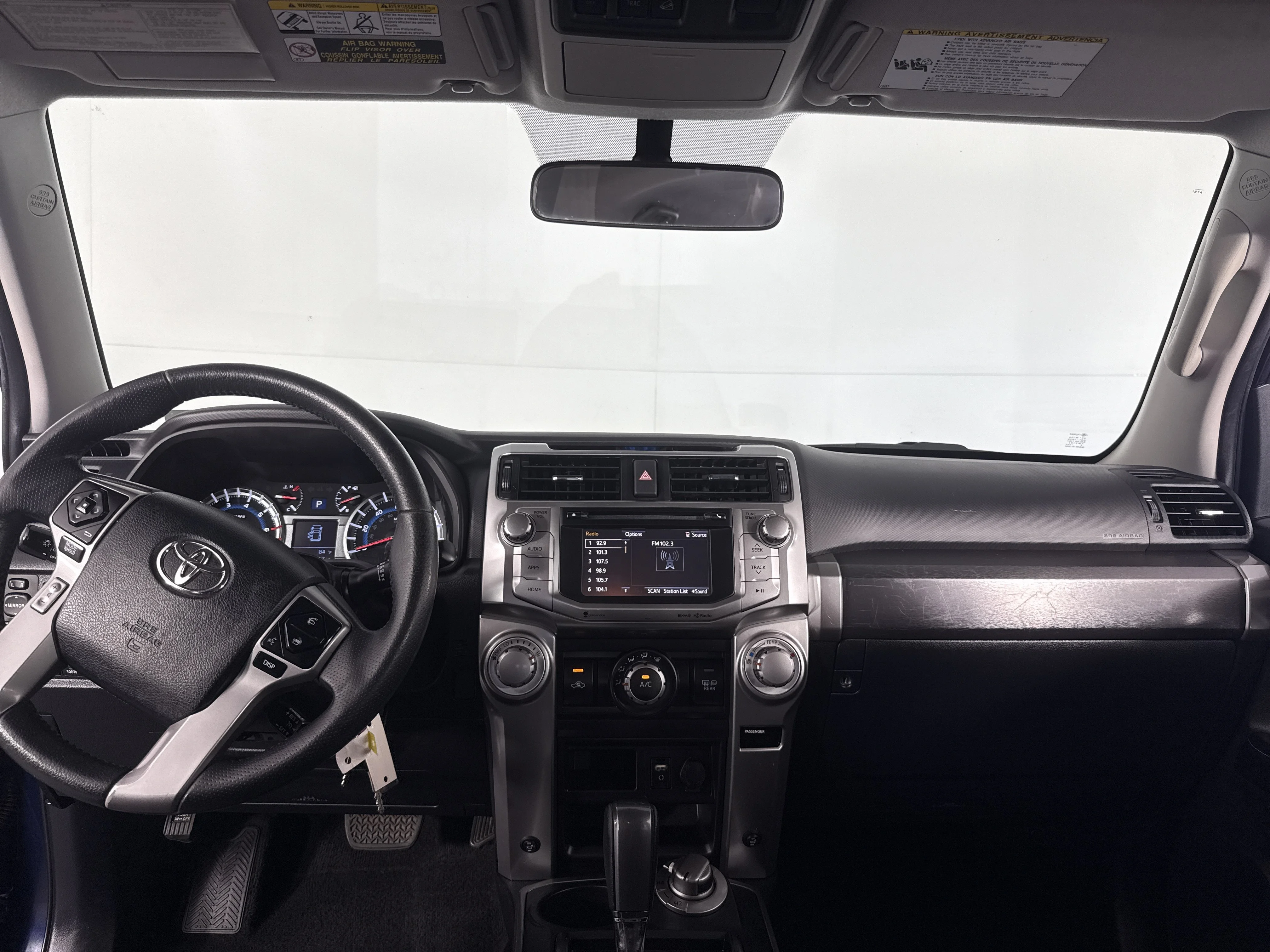 Used 2017 Nautical Blue Metallic Toyota SR5 image 23