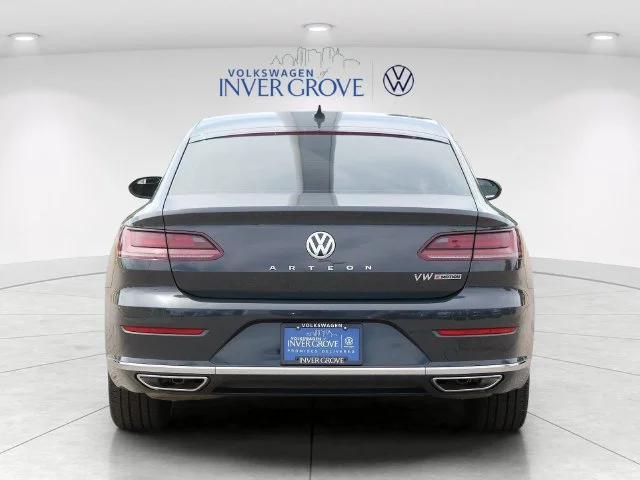 Used 2019 Gray Volkswagen 2.0T SEL image 6