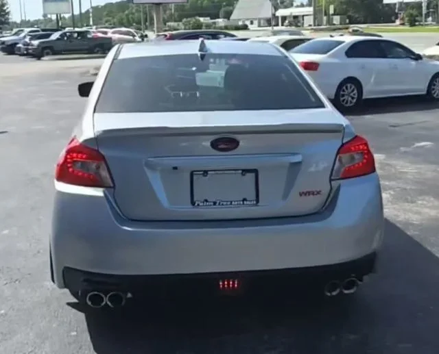 Used 2017 Silver Subaru Limited image 10