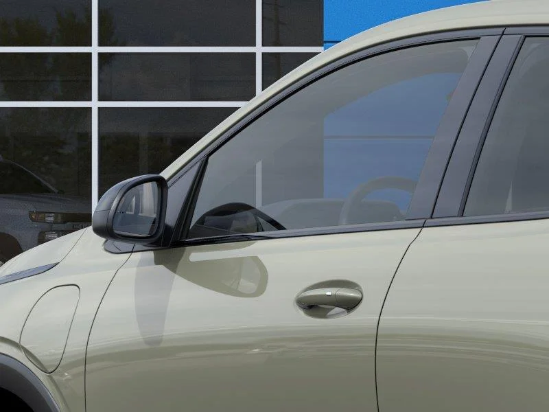 2027 Chevrolet Bolt LT - Photo 13