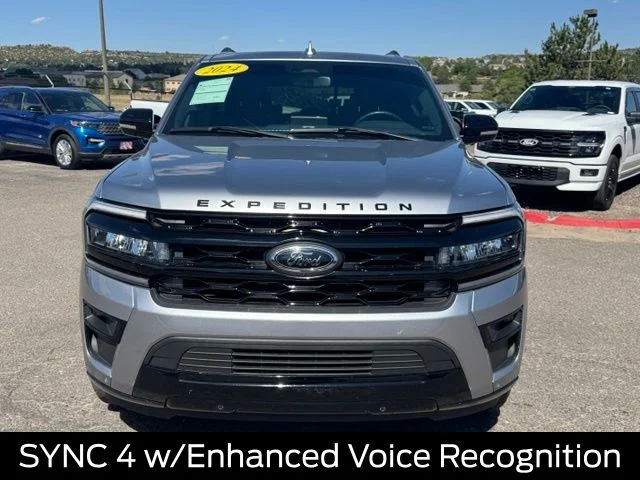 Used 2024 Silver Ford Limited image 9