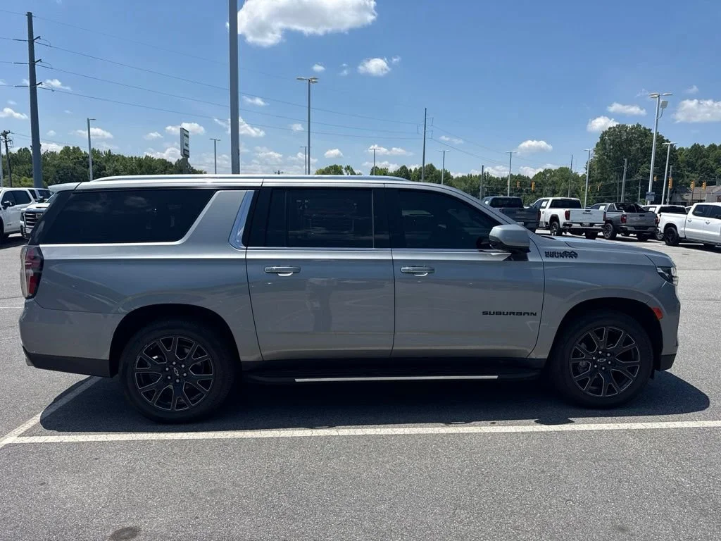 Used 2023 Sterling Gray Metallic Chevrolet High Country image 8